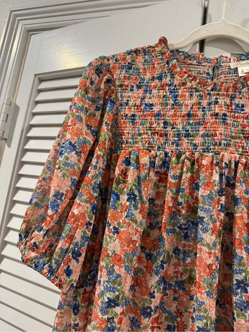 Shoshanna Coral Floral Smocked Puff-Sleeve Blouse with Blue and Green Accents - Picture 4 of 7